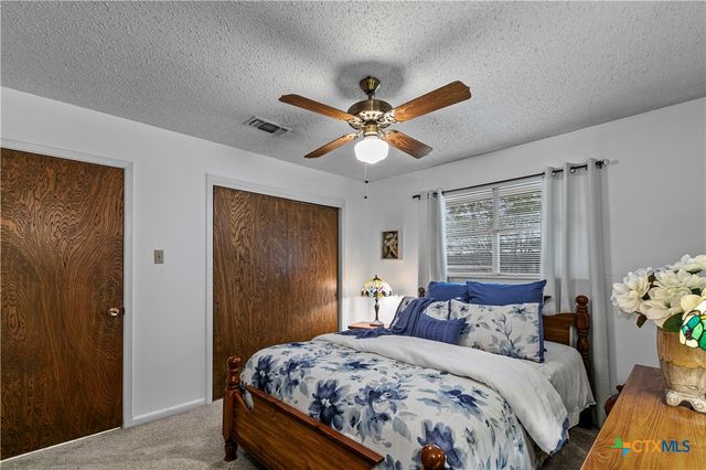 302 E Upshaw Avenue, Temple, TX 76501