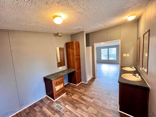 290 Forestwood Drive, Macon, GA 31217