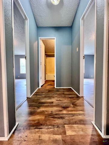 290 Forestwood Drive, Macon, GA 31217