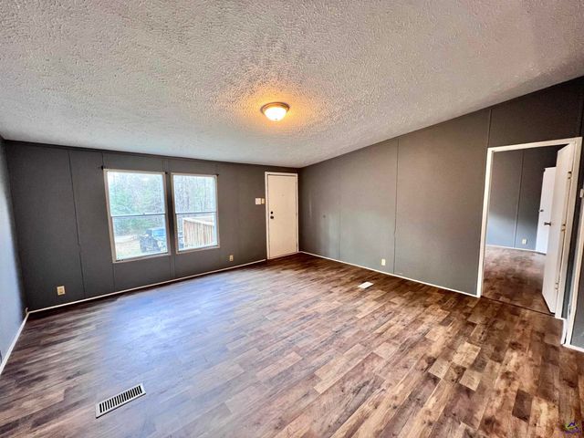 290 Forestwood Drive, Macon, GA 31217