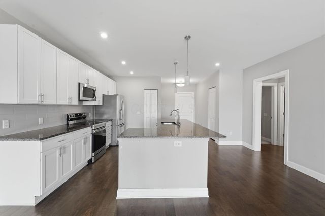 5339 Highpointe Lakes Drive, 404, Westerville, OH 43081