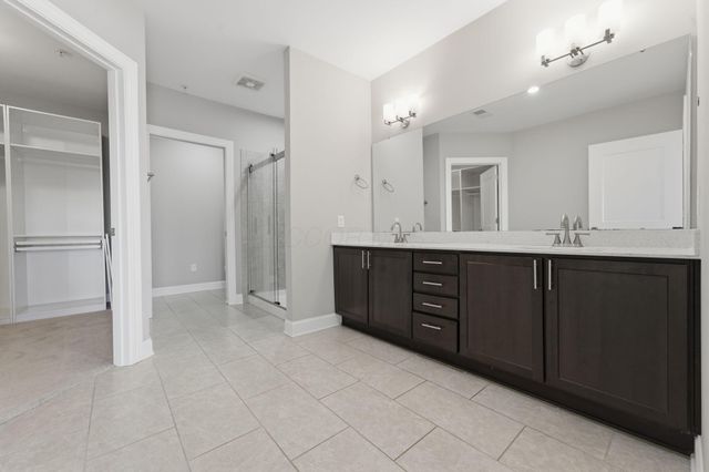 5339 Highpointe Lakes Drive, 404, Westerville, OH 43081