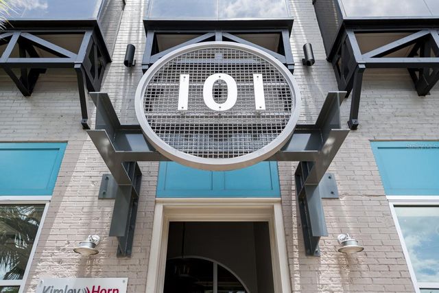 101 SILVER SPRINGS BOULEVARD 104, Ocala, FL 34470