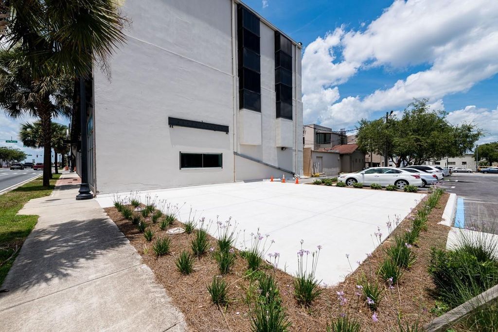 101 SILVER SPRINGS BOULEVARD 104, Ocala, FL 34470