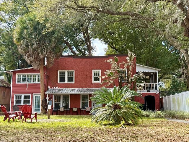 18 N BROWN AVENUE, Orlando, FL 32801