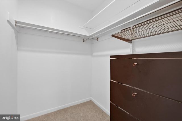 9250 THREE OAKS DR, Silver Spring, MD 20901