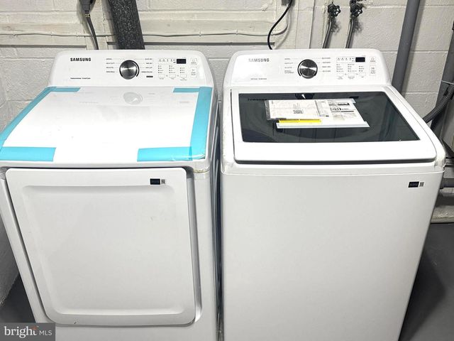 9250 THREE OAKS DR, Silver Spring, MD 20901