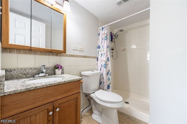 2828 Jackson ST B3, Fort Myers, FL 33901