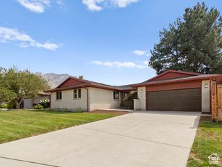 2968 E PINE VIEW DR, Cottonwood Heights, UT 84121
