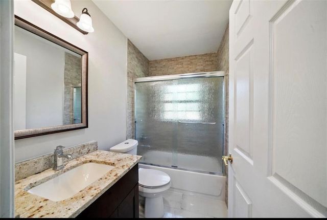 6526 Westview Drive, Houston, TX 77055