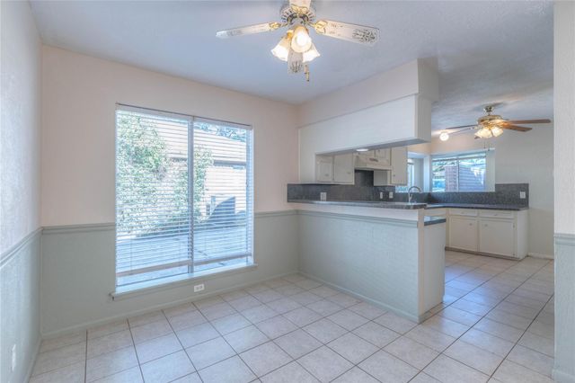 2009 Tickner Street, Conroe, TX 77301