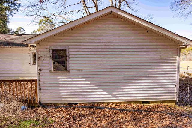 2582 Salem Valley Road, Ringgold, GA 30736