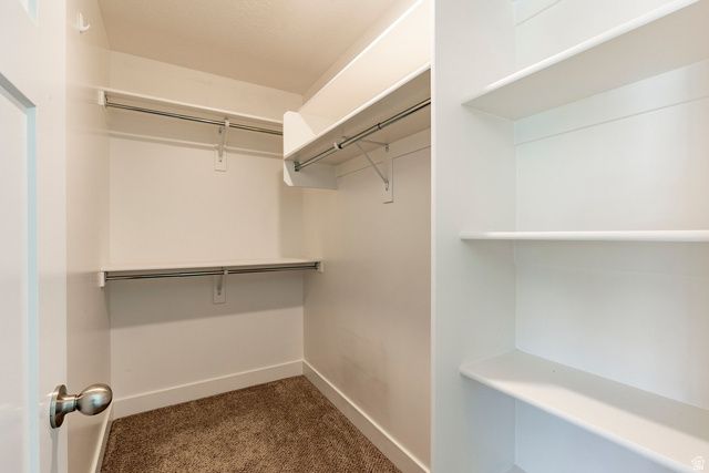 808 E NEWFIELD DR, Sandy, UT 84094