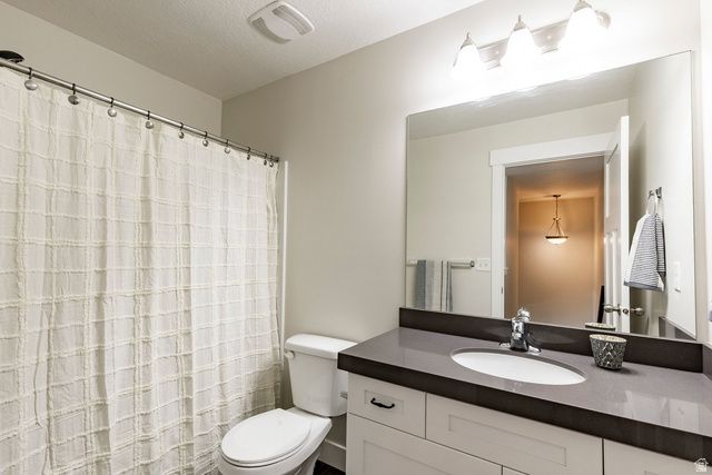 808 E NEWFIELD DR, Sandy, UT 84094