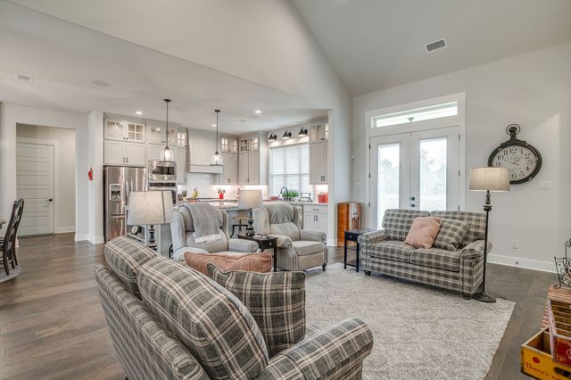 133 Aiden Drive, Waxahachie, TX 75165