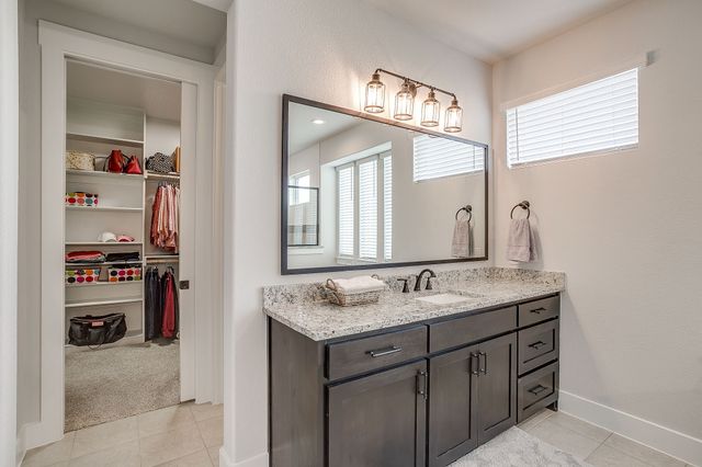 133 Aiden Drive, Waxahachie, TX 75165