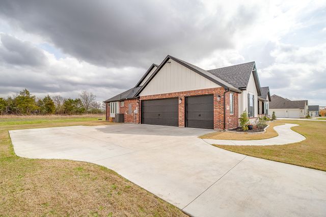 133 Aiden Drive, Waxahachie, TX 75165