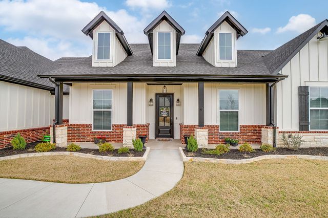 133 Aiden Drive, Waxahachie, TX 75165