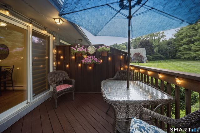 1 Abbott Road 207, Ellington, CT 06029