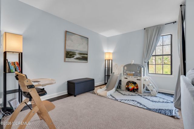 2404 Gulfstream Way, Toms River, NJ 08755