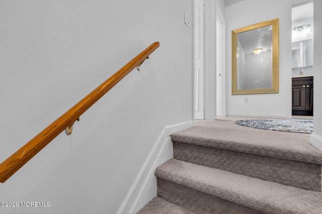 2404 Gulfstream Way, Toms River, NJ 08755
