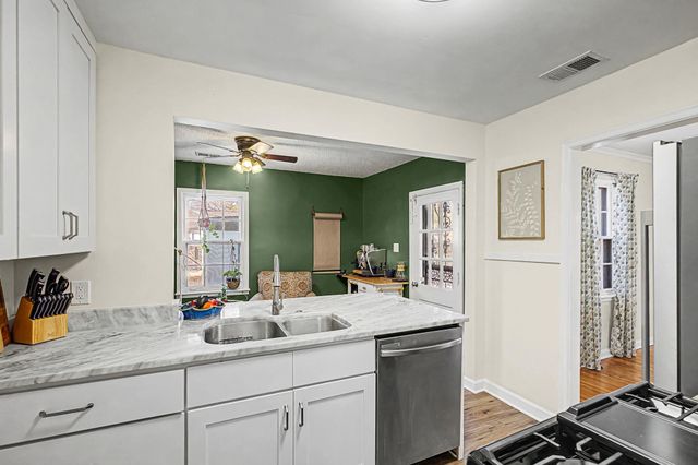 4620 AMBOY RD, Memphis, TN 38117