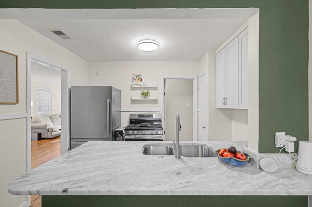 4620 AMBOY RD, Memphis, TN 38117