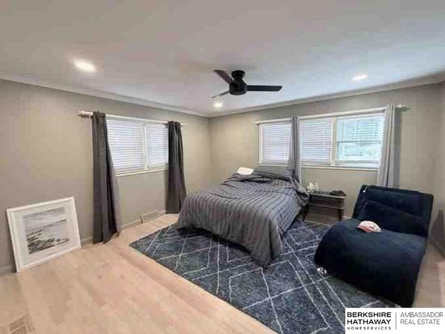2520 S 98th Avenue, Omaha, NE 68124