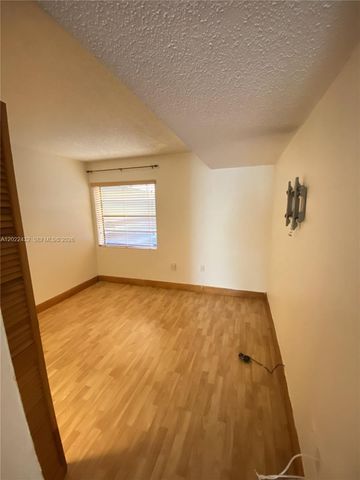 9020 SW 125th Ave F202, Miami, FL 33186