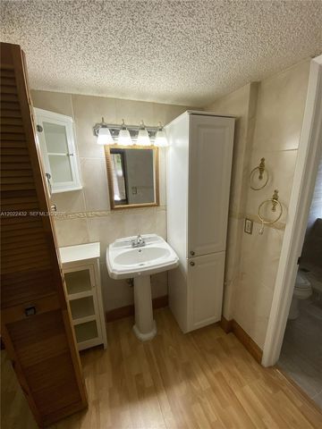 9020 SW 125th Ave F202, Miami, FL 33186