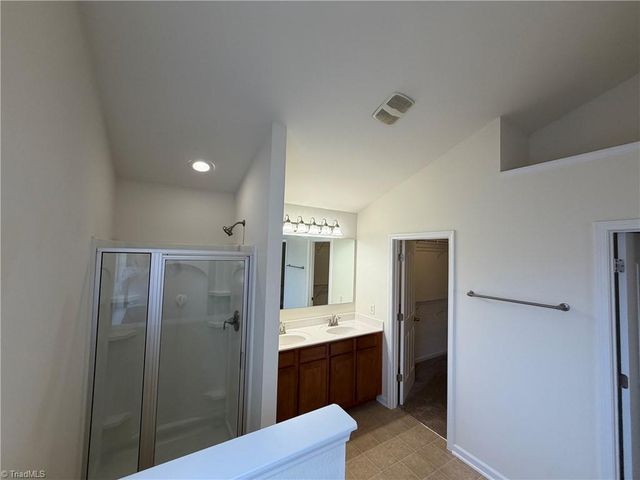 122 Kentland Ridge Drive, Kernersville, NC 27284