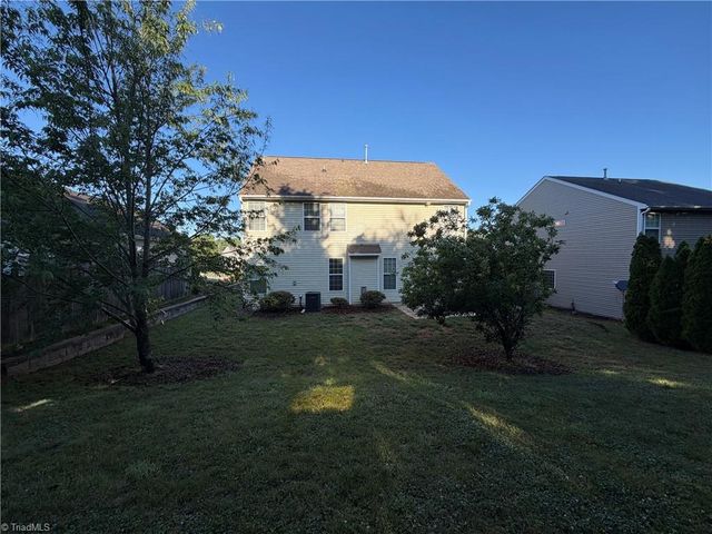 122 Kentland Ridge Drive, Kernersville, NC 27284