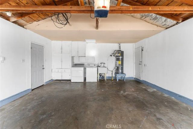 38447 2nd Street East, Palmdale, CA 93550