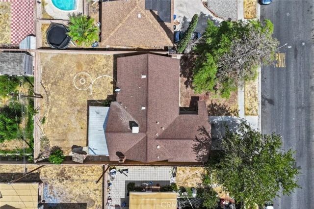 38447 2nd Street East, Palmdale, CA 93550