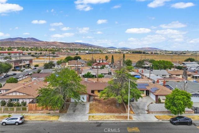 38447 2nd Street East, Palmdale, CA 93550