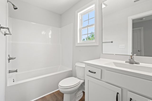 5009 Shore Breeze Dr., Myrtle Beach, SC 29588