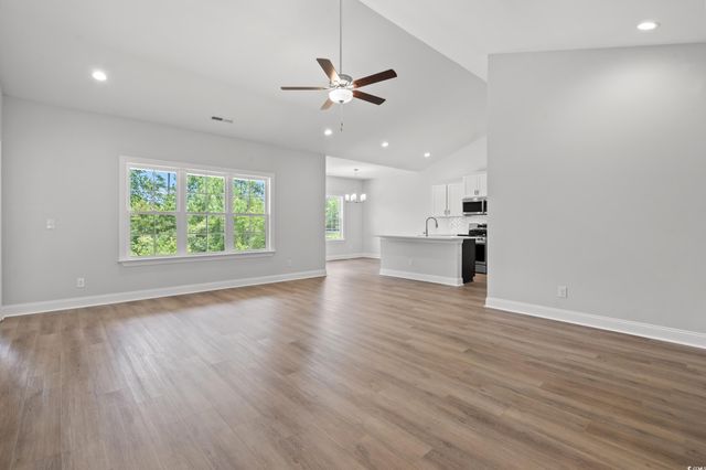 5009 Shore Breeze Dr., Myrtle Beach, SC 29588