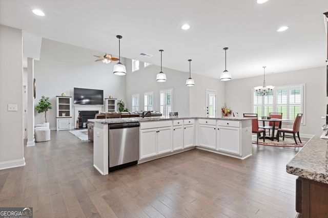 1837 Christopher Drive SE, Conyers, GA 30094