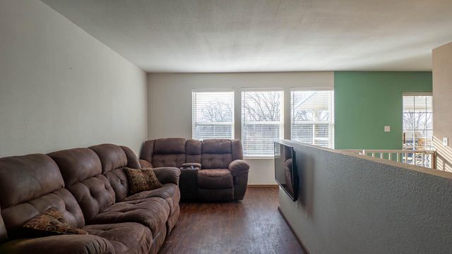 3592 County Road 4910, Willow Springs, MO 65793