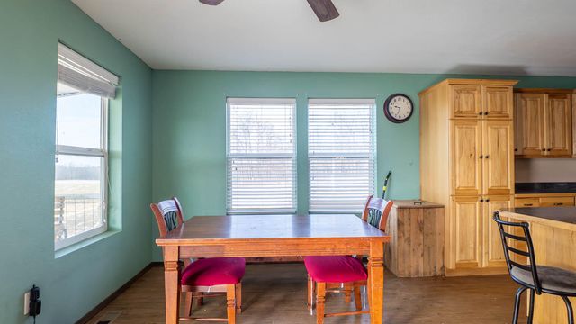 3592 County Road 4910, Willow Springs, MO 65793