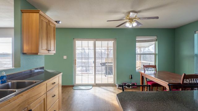 3592 County Road 4910, Willow Springs, MO 65793