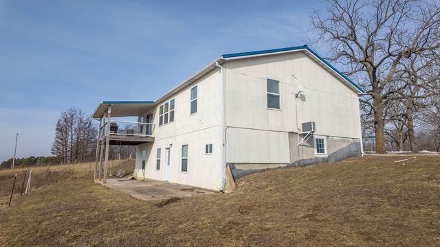 3592 County Road 4910, Willow Springs, MO 65793