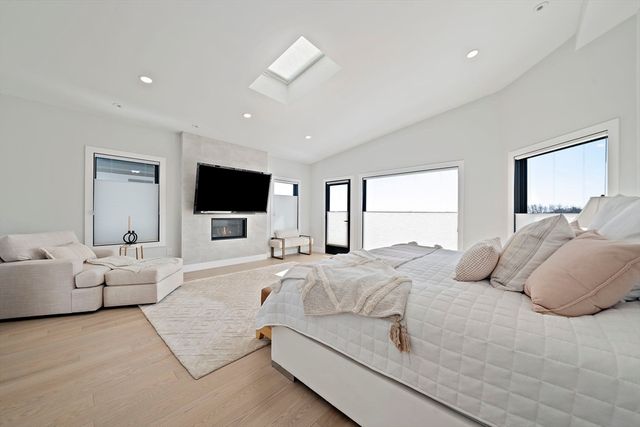 31 Brunswick Rd, Arlington, MA 02476