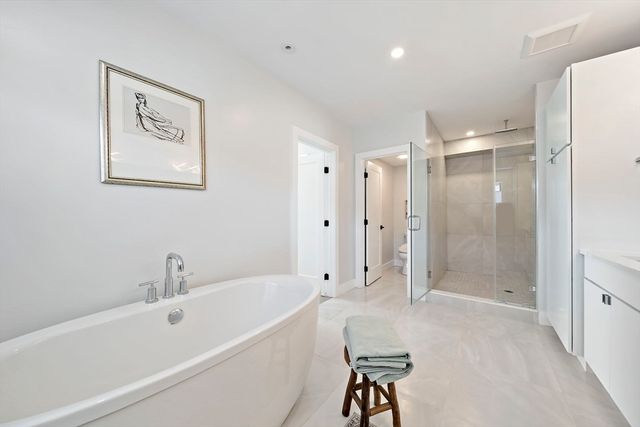 31 Brunswick Rd, Arlington, MA 02476