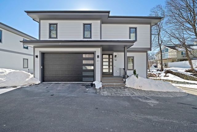 31 Brunswick Rd, Arlington, MA 02476