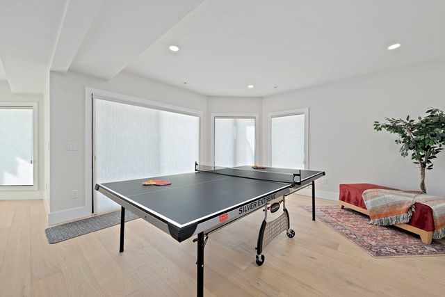 31 Brunswick Rd, Arlington, MA 02476