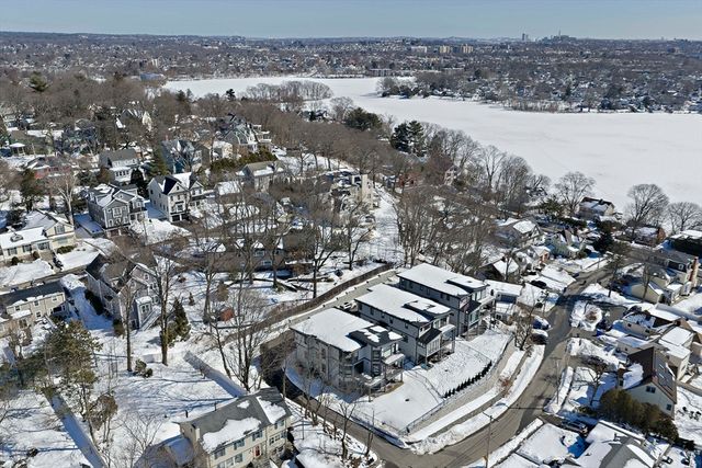 31 Brunswick Rd, Arlington, MA 02476