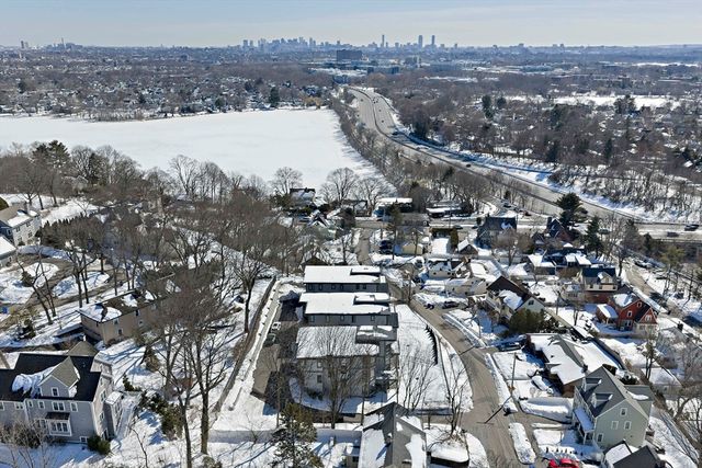 31 Brunswick Rd, Arlington, MA 02476