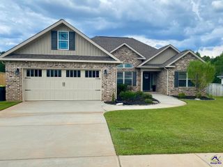 310 Creek Ridge Drive, Warner Robins, GA 31088