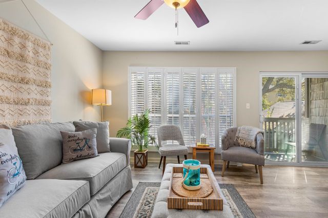 412 28th Ave N Apt G, Myrtle Beach, SC 29577